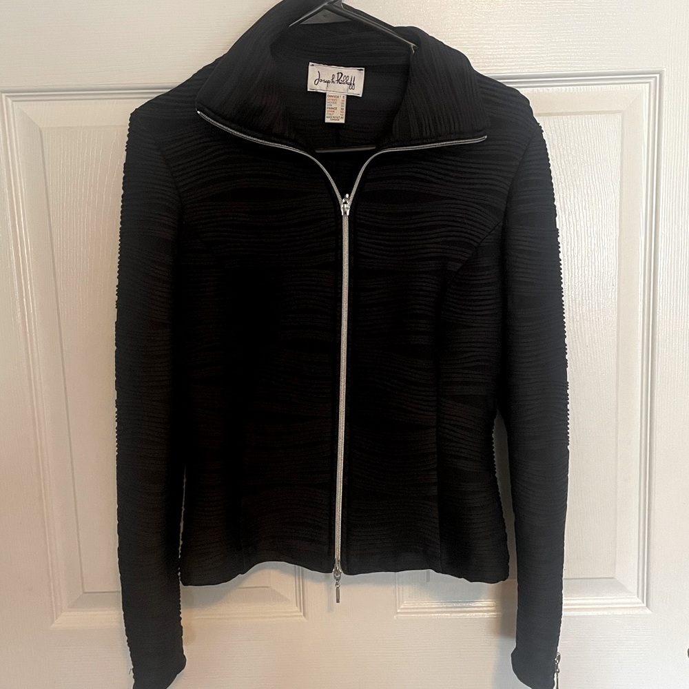 Black textured blazer